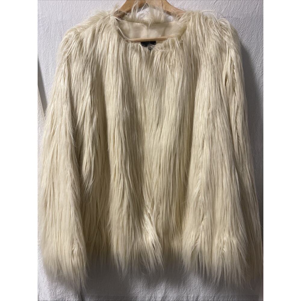 Layne Bryant Soft Beige Coat One Top Button Sz 14/16